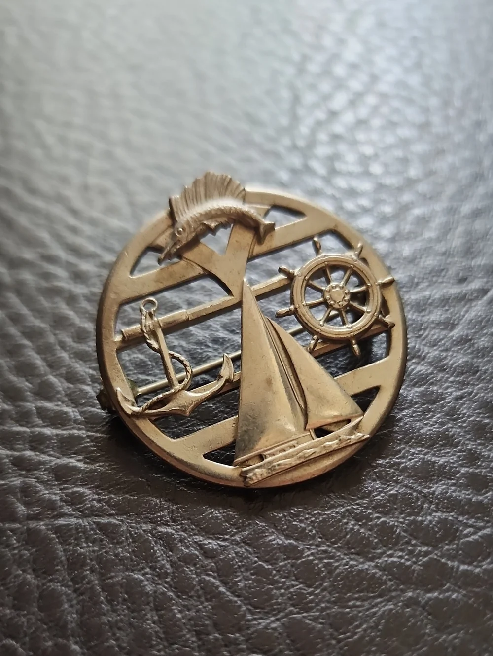 N/A elegant silver